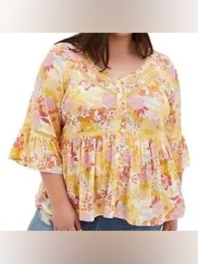Torrid sz 3 plus 3x Floral Button-Front Peasant Blouse Yellow Pink lace babydoll